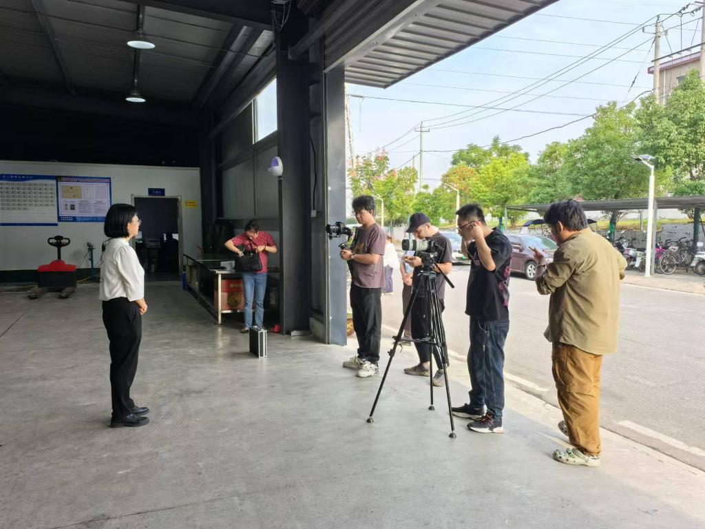 aa98656dd8bdcda423ca6edfe586c0e.jpg aa98656dd8bdcda423ca6edfe586c0e.jpg